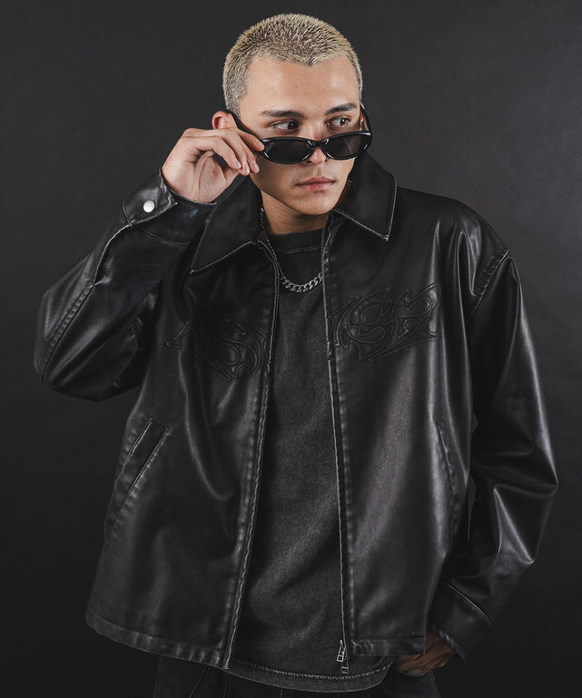 ブラック モデル：180cm L着用