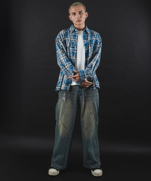 ブルーチェック1 モデル：180cm L着用