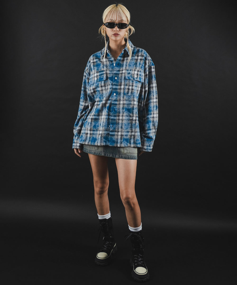 ブルーチェック1 モデル：172cm L着用