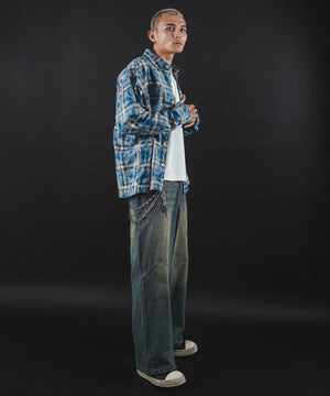 ブルーチェック1 モデル：180cm L着用