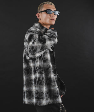 ブラックチェック1 モデル：180cm L着用