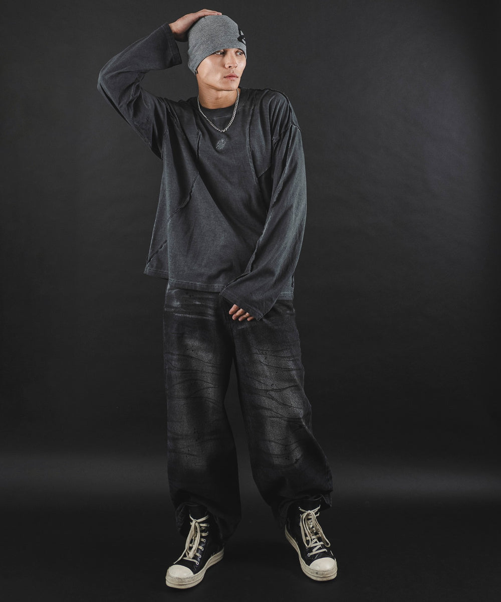 スミクロ モデル：180cm L着用