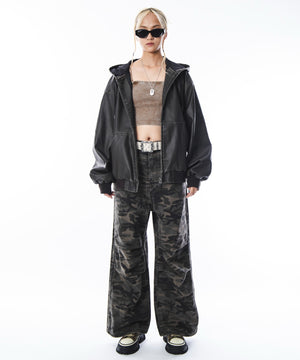 ブラウン　モデル：172cm M着用