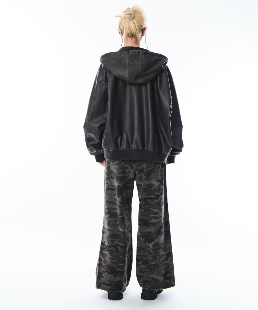 ブラウン　モデル：172cm M着用