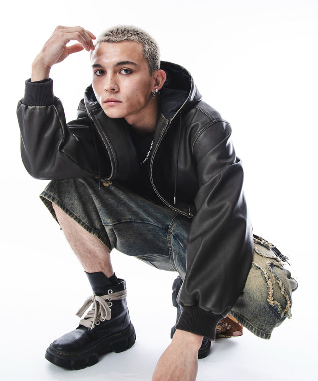 ブラウン　モデル：180cm L着用