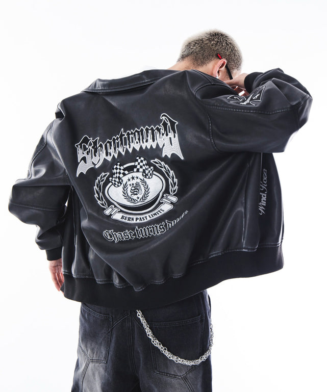 ブラック　モデル：180cm L着用