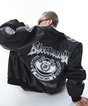 ブラック　モデル：180cm L着用