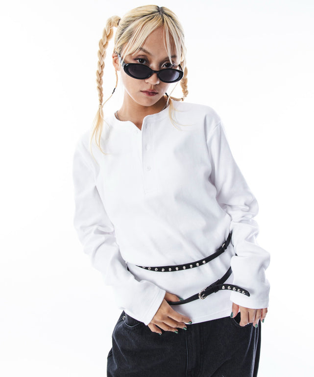 ホワイト　モデル：172cm M着用