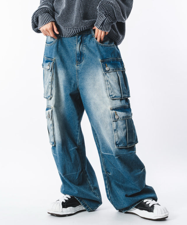 デニム中濃加工 モデル：172cm L着用