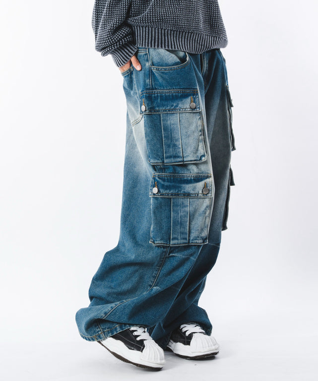 デニム中濃加工 モデル：172cm L着用