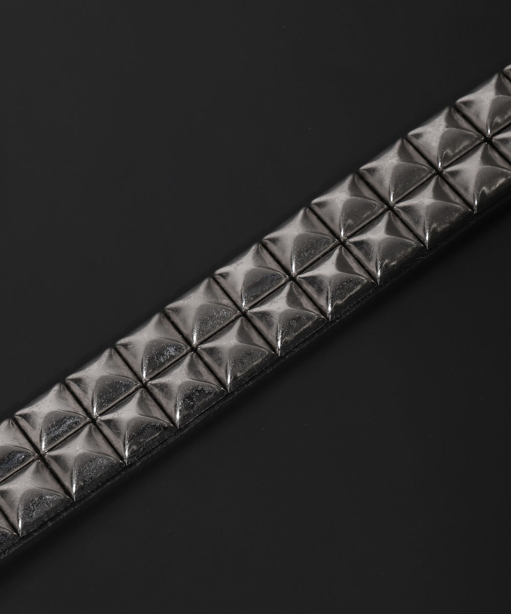 Mピラミッドスタッズベルト