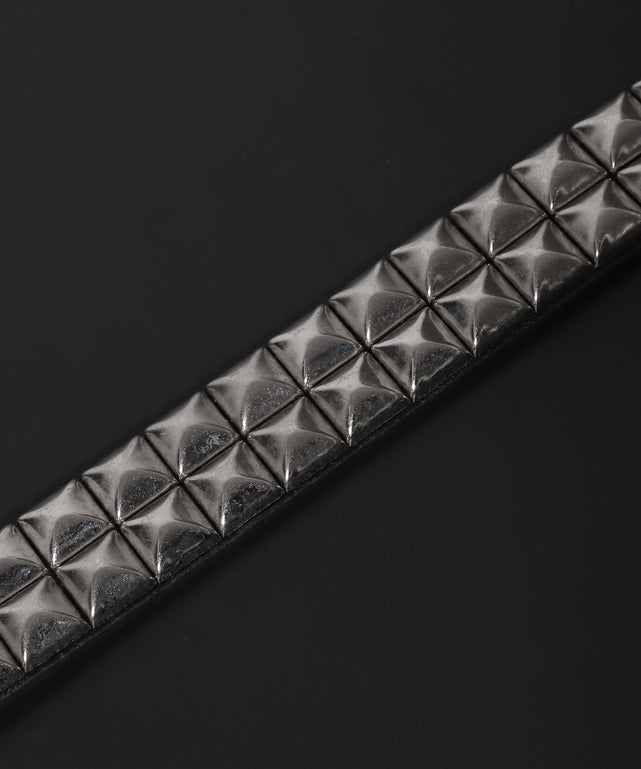 Mピラミッドスタッズベルト