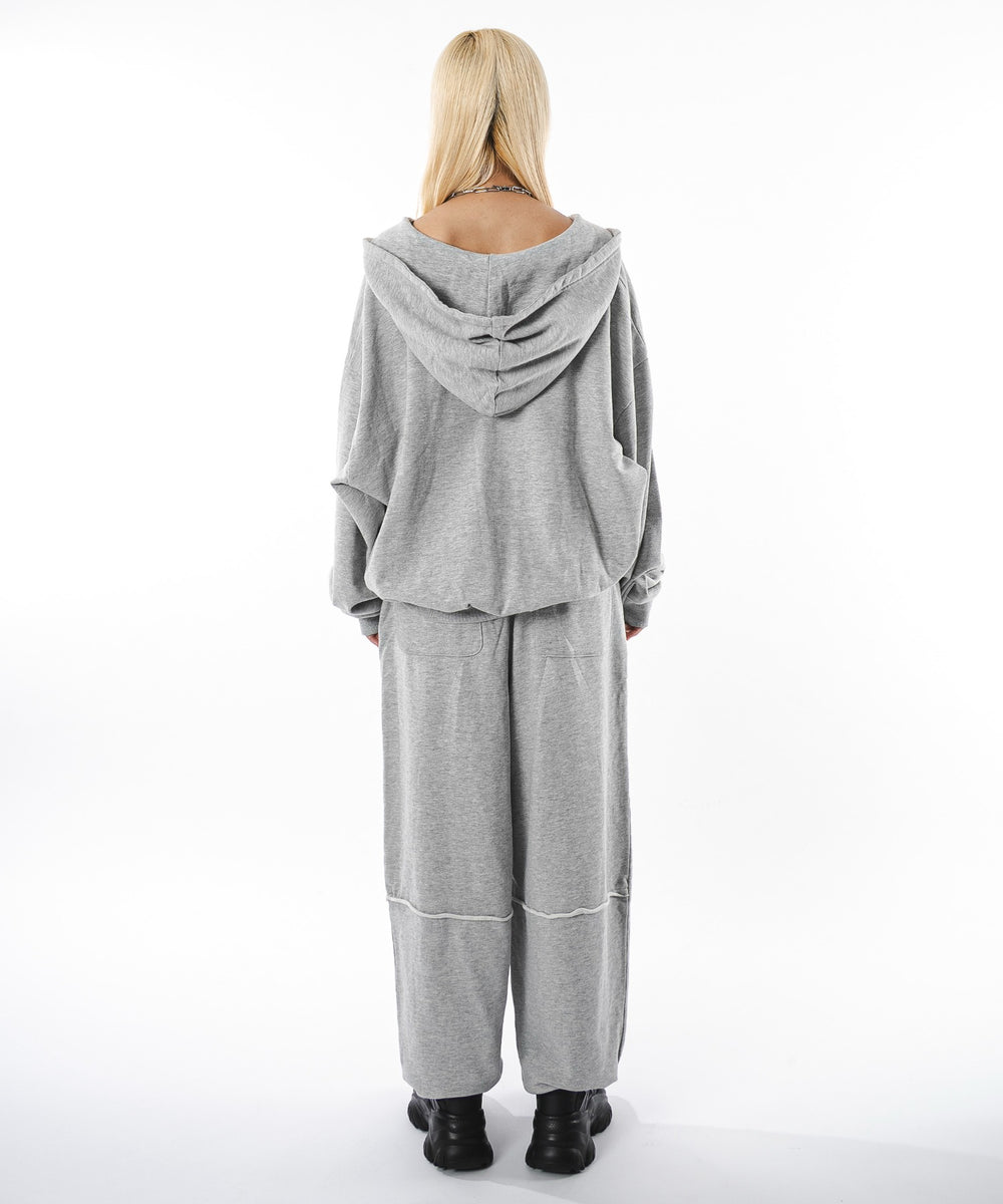 杢グレー モデル：172cm L着用