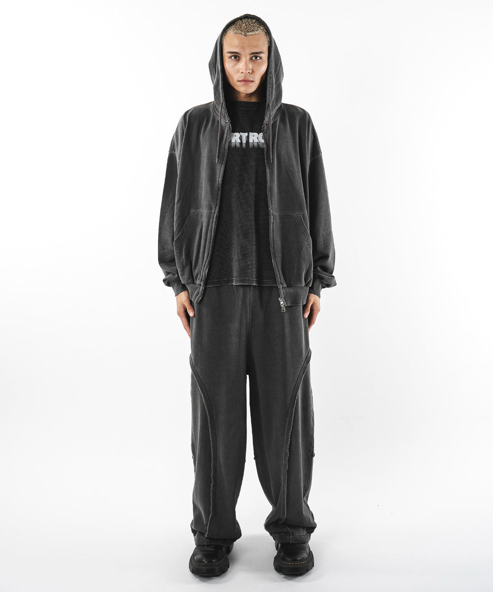 ブラックソノタ モデル：180cm L着用