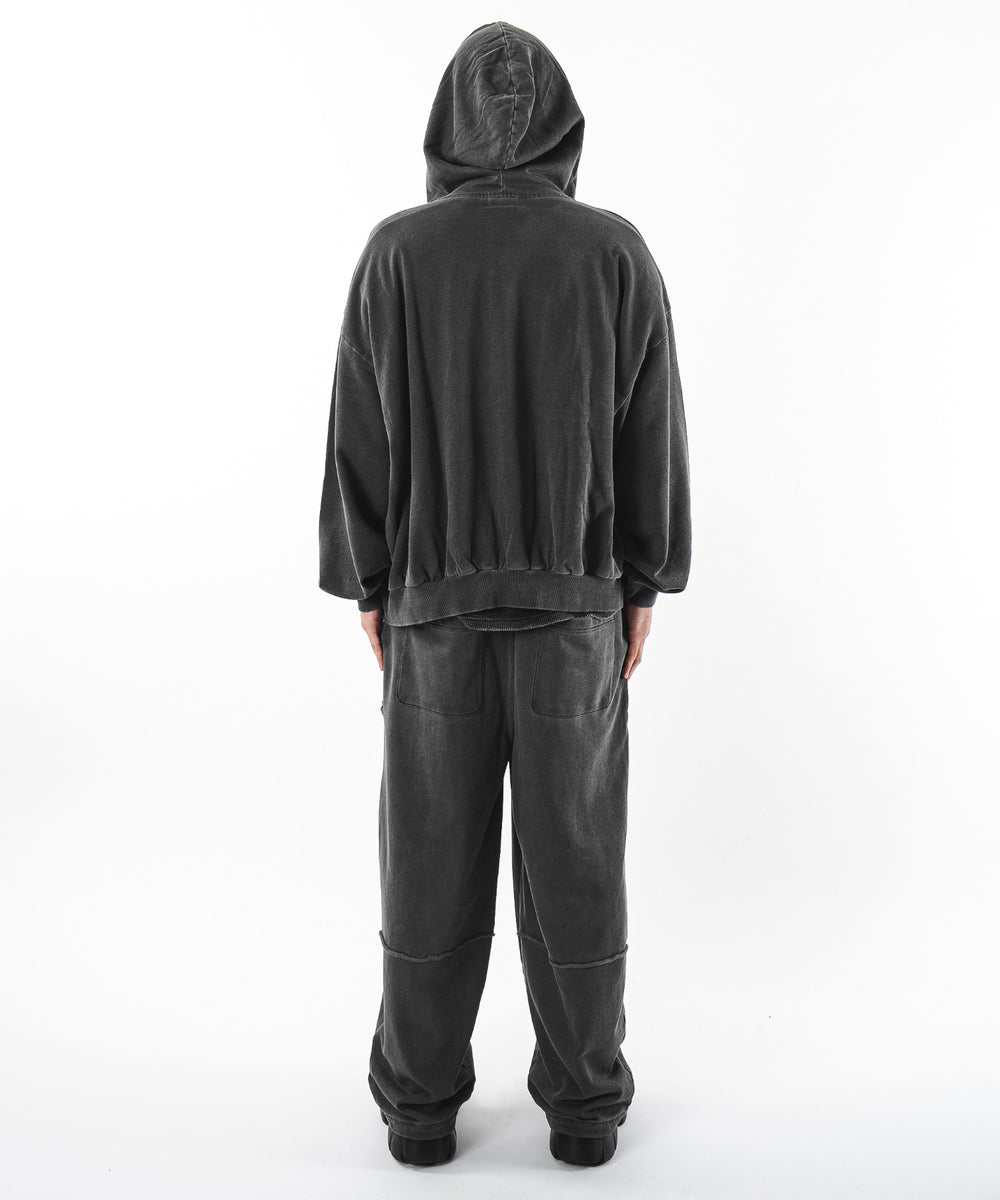 ブラックソノタ モデル：180cm L着用