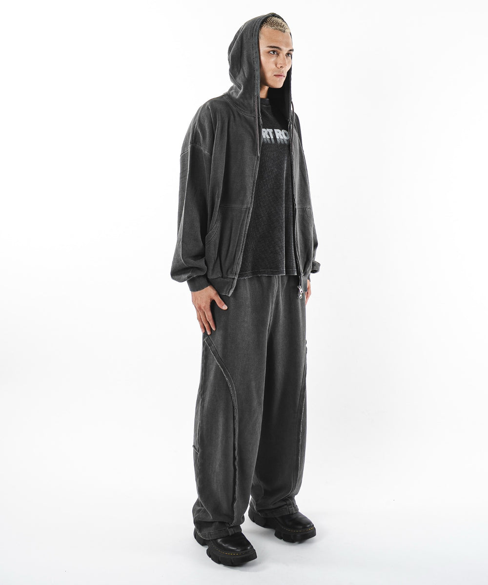 ブラックソノタ モデル：180cm L着用