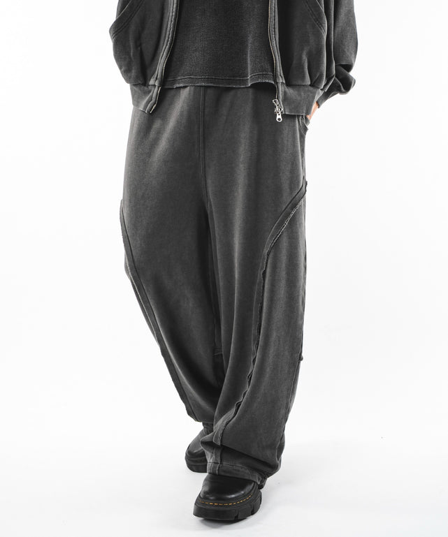 ブラックソノタ モデル：180cm L着用