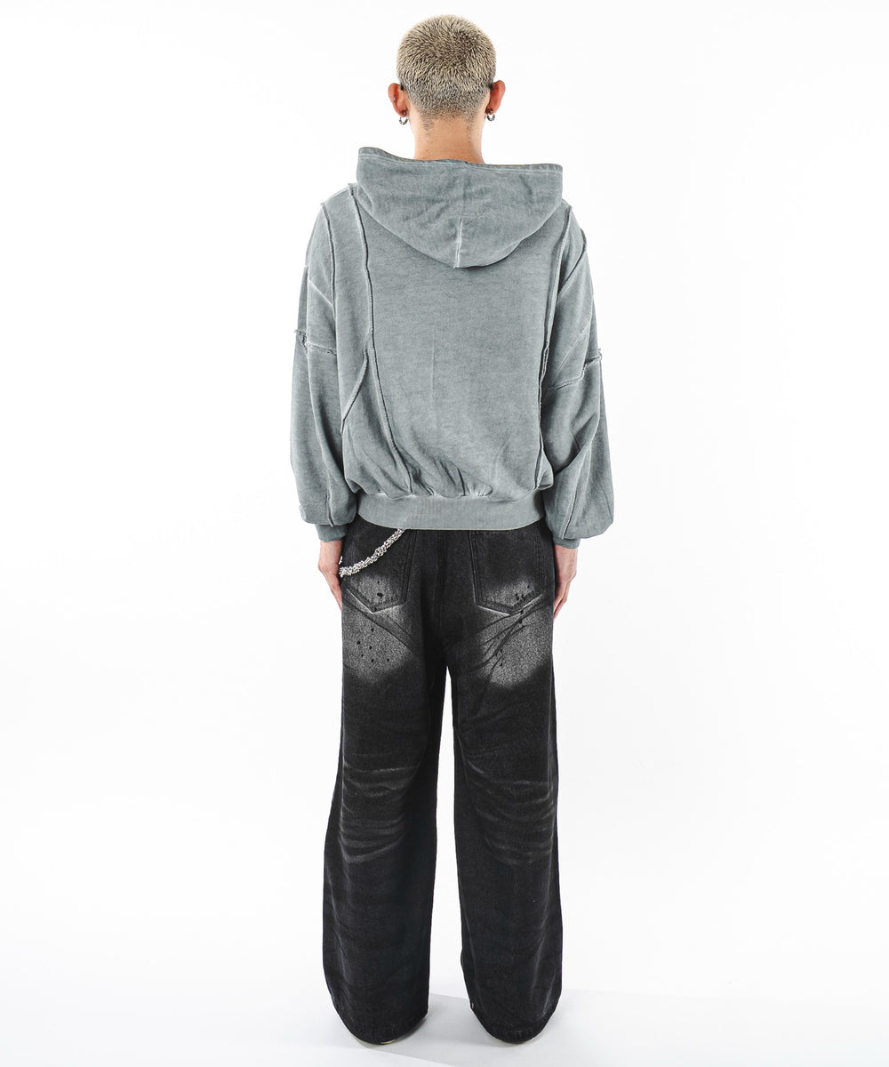 グレー モデル：180cm L着用