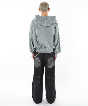 グレー モデル：180cm L着用