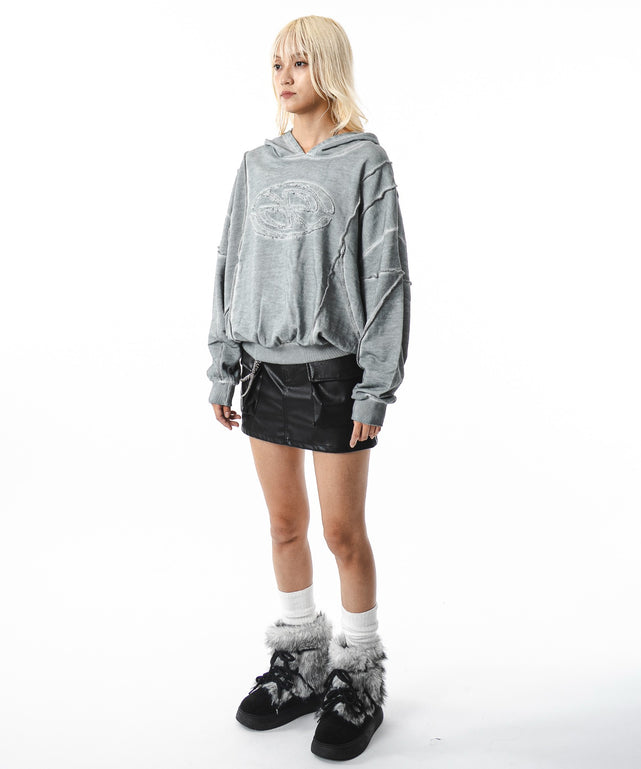 グレー モデル：172cm L着用