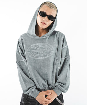 グレー モデル：180cm L着用