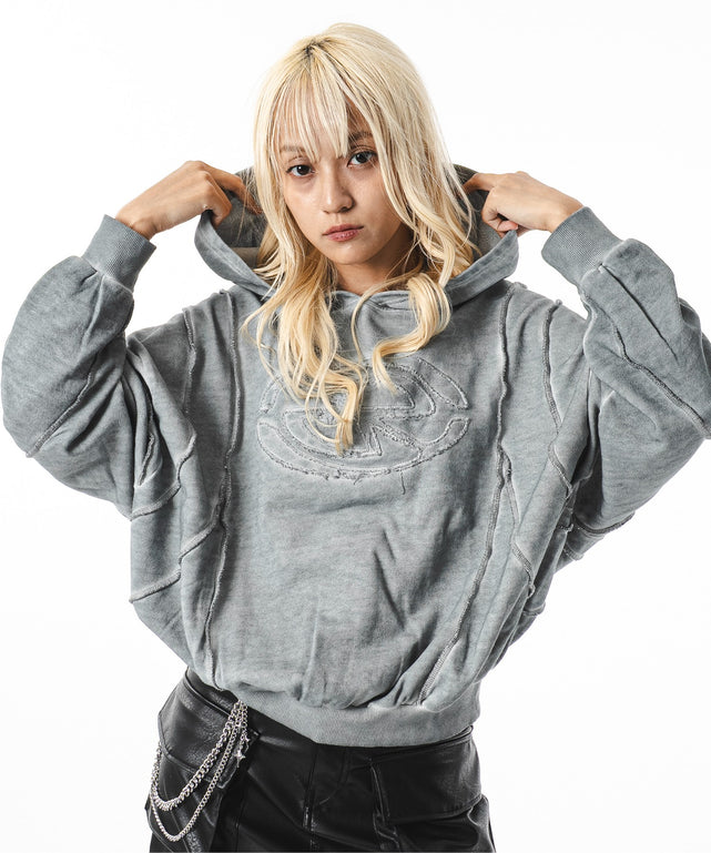 グレー モデル：172cm L着用