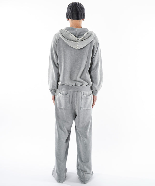 グレー モデル：180cm L着用