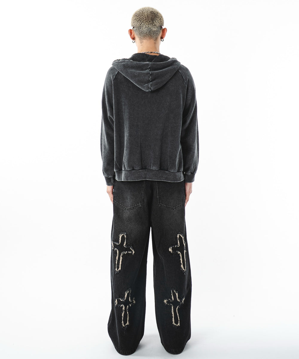 スミクロ モデル：180cm L着用