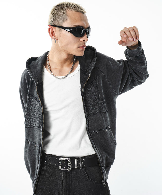 スミクロ モデル：180cm L着用