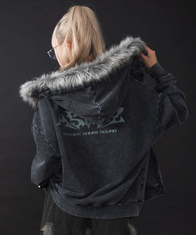 ブラックソノタ モデル：160cm L着用