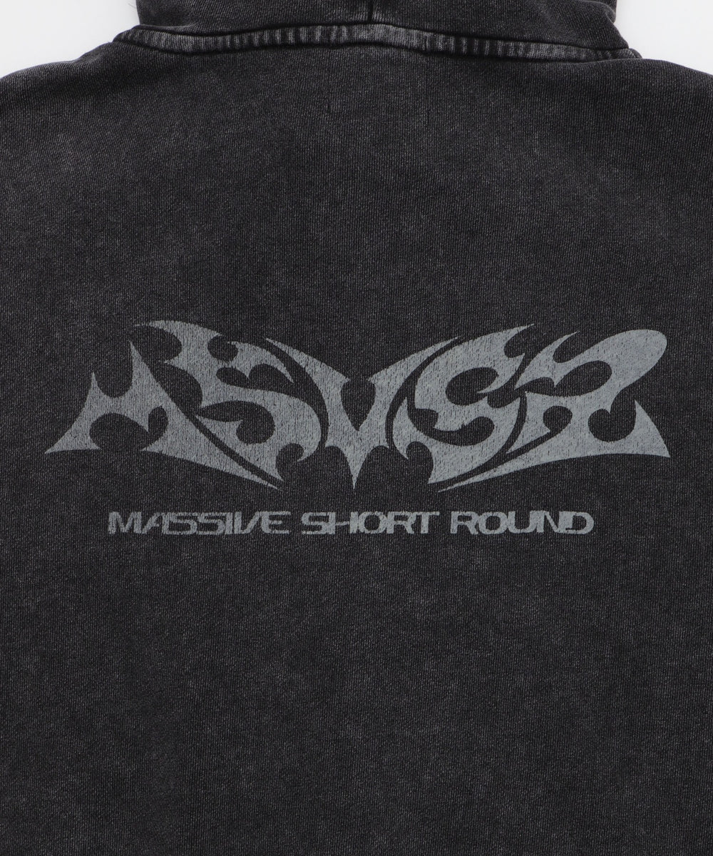 MA55IVE　ファーグラフィックZIPパーカー