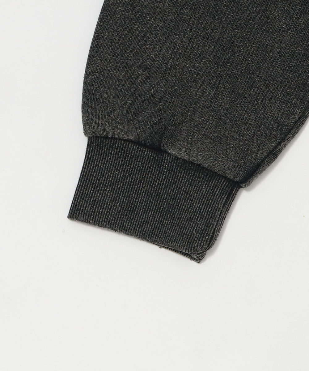 コンパクトフィットロゴプルオーバー