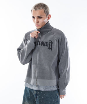 グレー モデル：180cm L着用