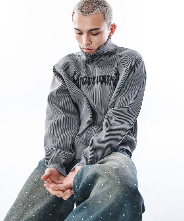 グレー モデル：180cm L着用