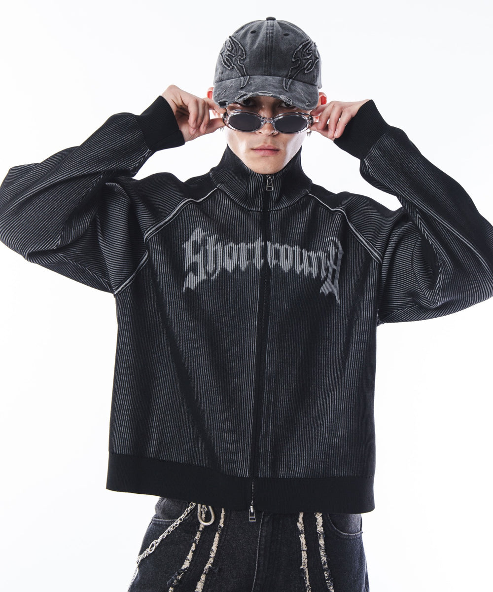 ブラック モデル：180cm L着用