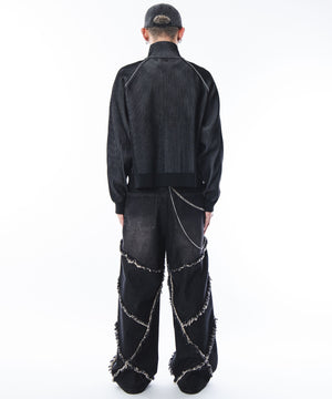 ブラック モデル：180cm L着用