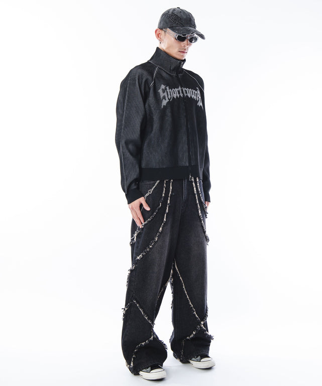 ブラック モデル：180cm L着用