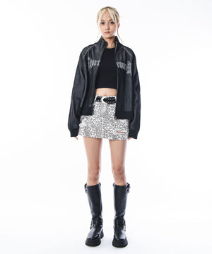 ブラック モデル：172cm M着用