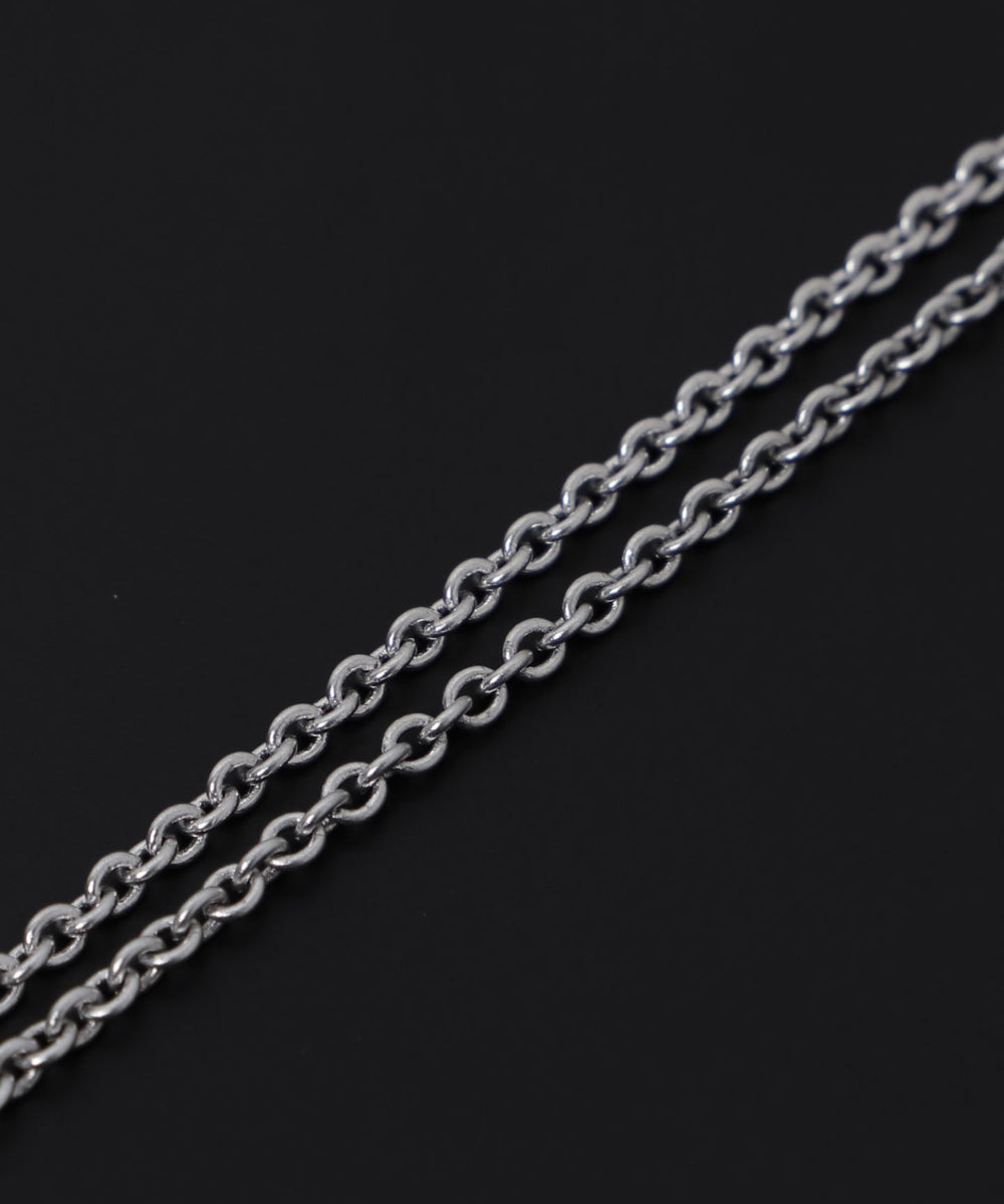 Mモチーフドッグタグネックレス