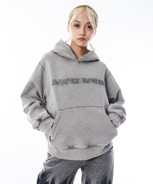 グレー モデル：172cm M着用