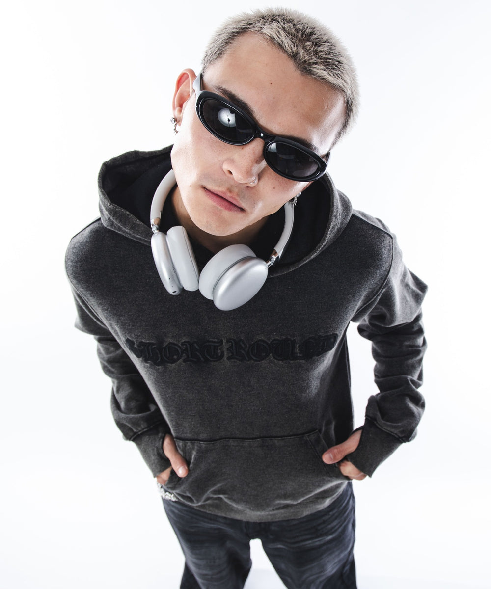 ブラックソノタ モデル：180cm L着用