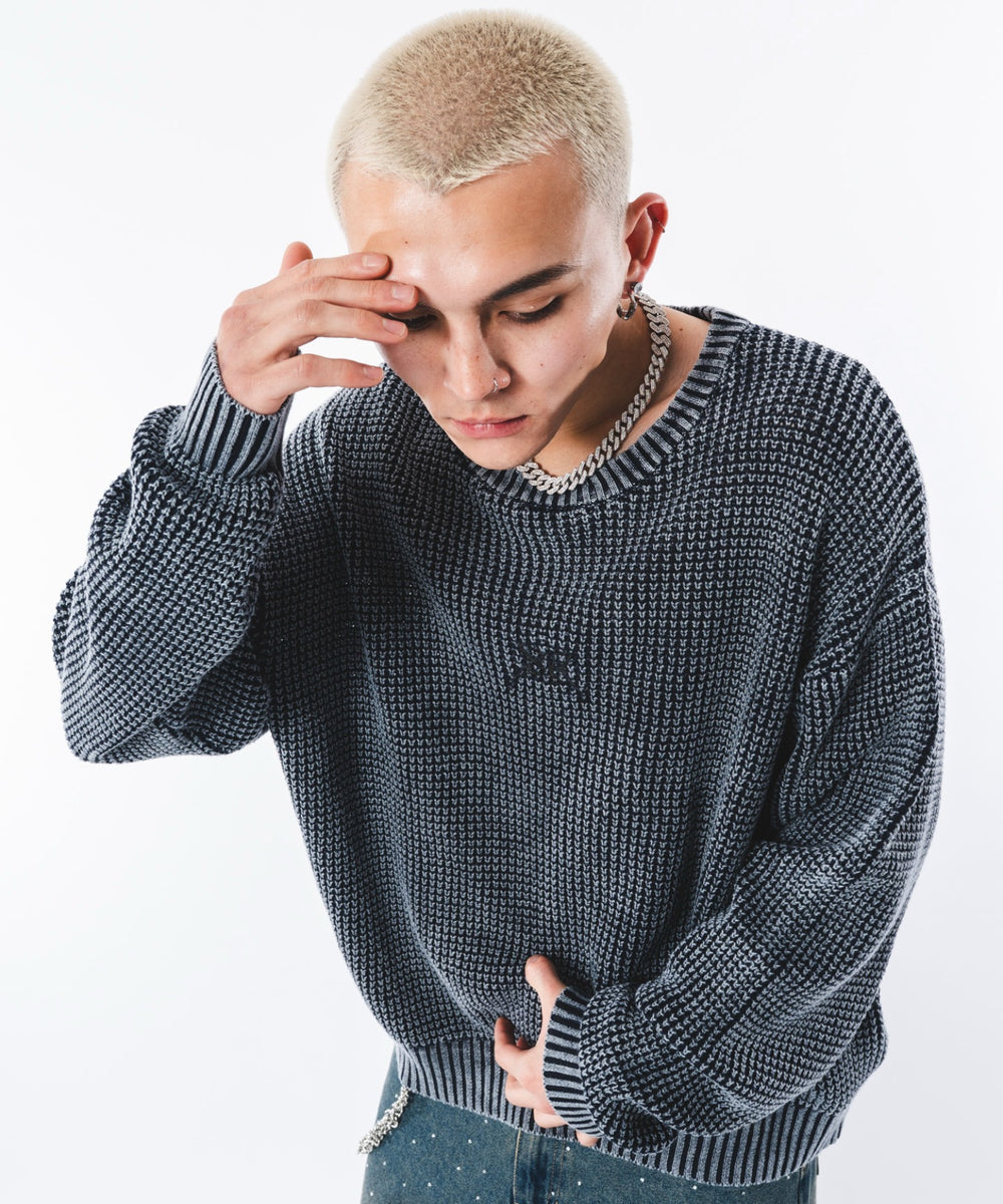 ネイビー モデル：180cm L着用モデル：172cm L着用