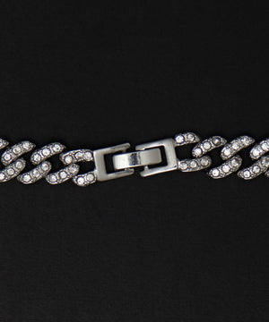 Mモチーフラインストーンネックレス