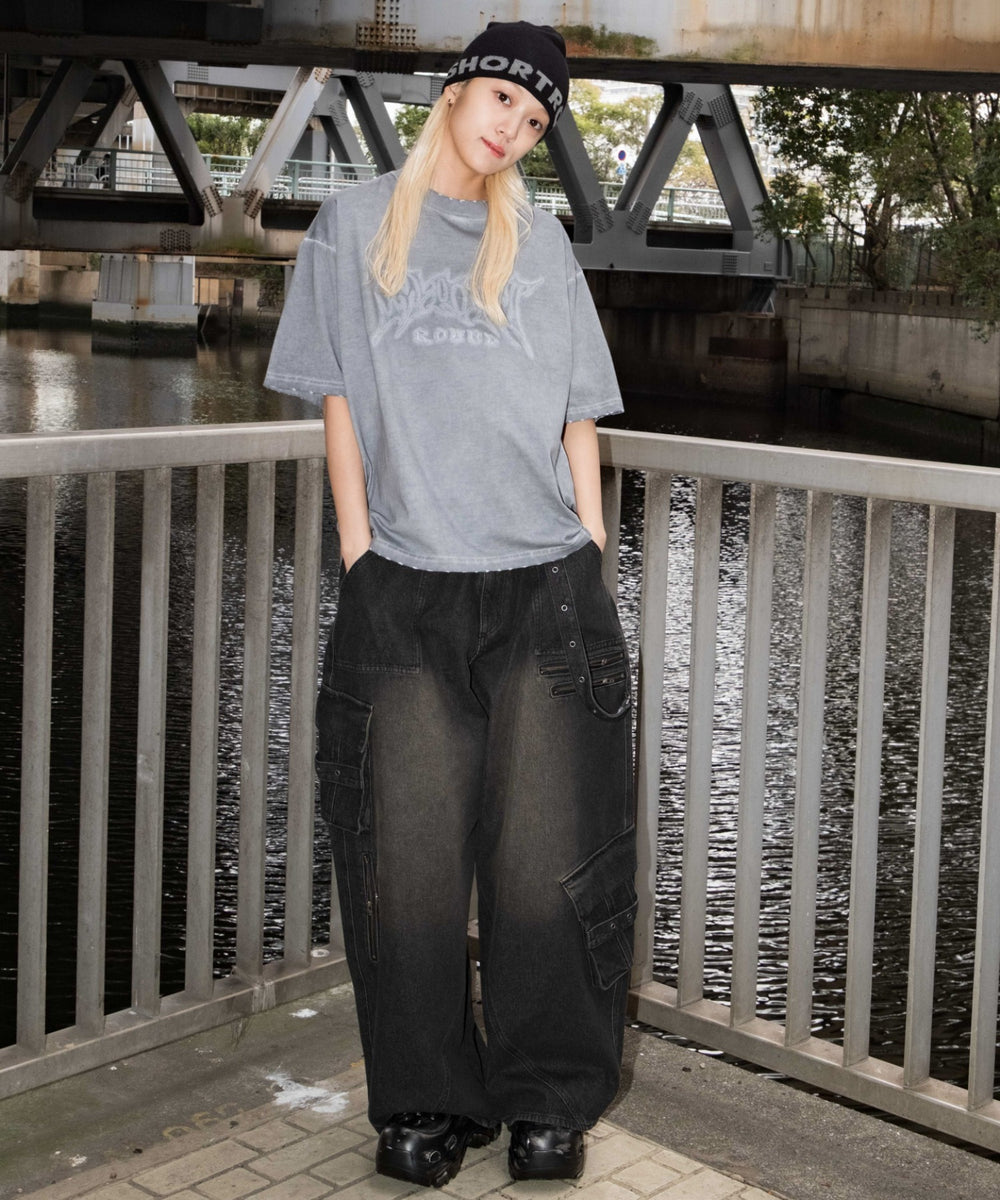 グレー モデル：172cm M着用