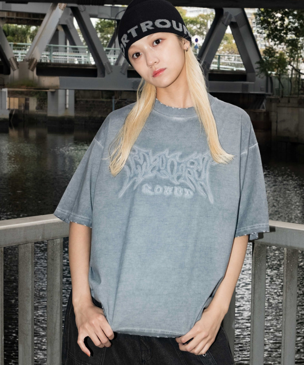 グレー モデル：172cm M着用