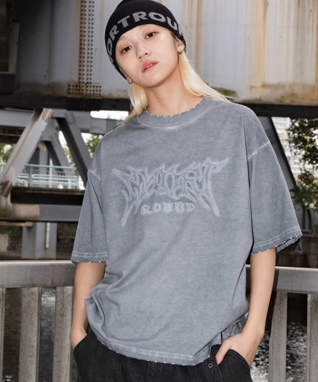 グレー モデル：172cm M着用