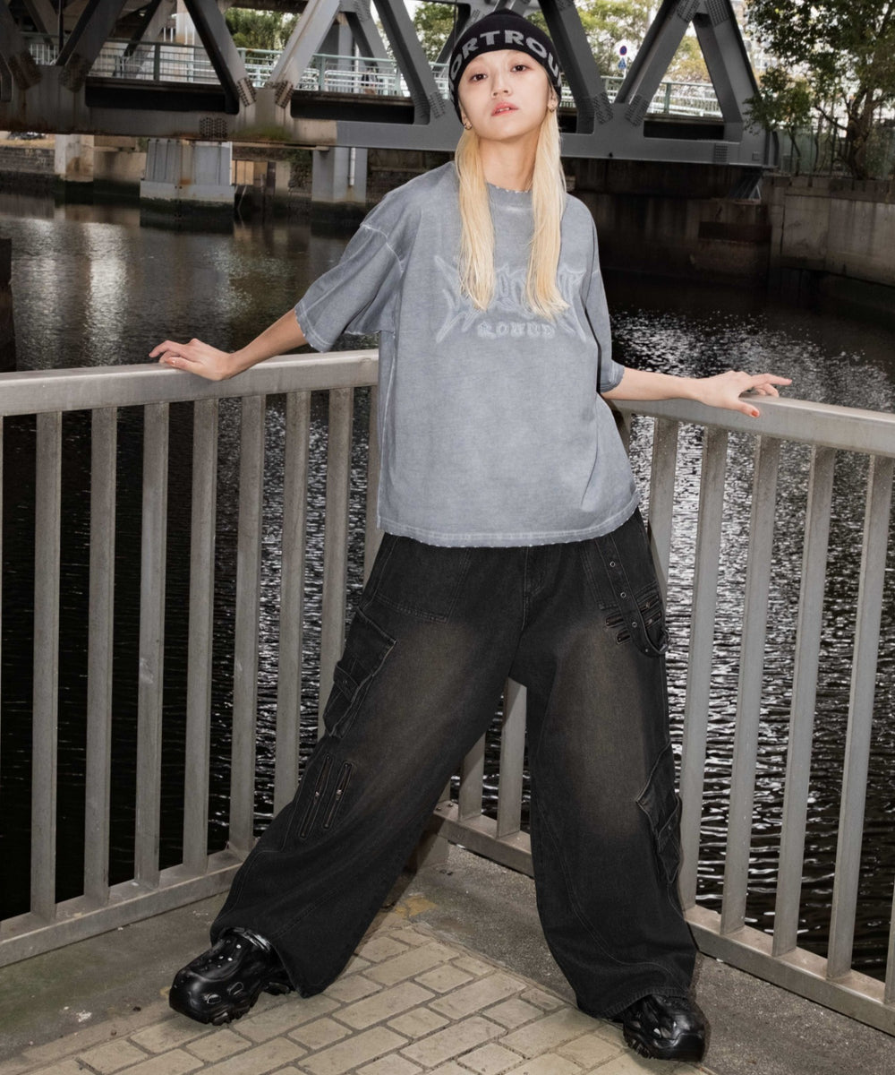 グレー モデル：172cm M着用