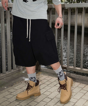 ブラック モデル：178cm L着用