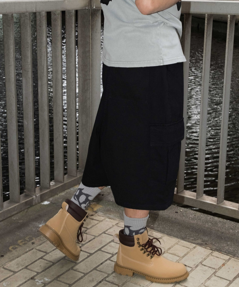 ブラック モデル：178cm L着用