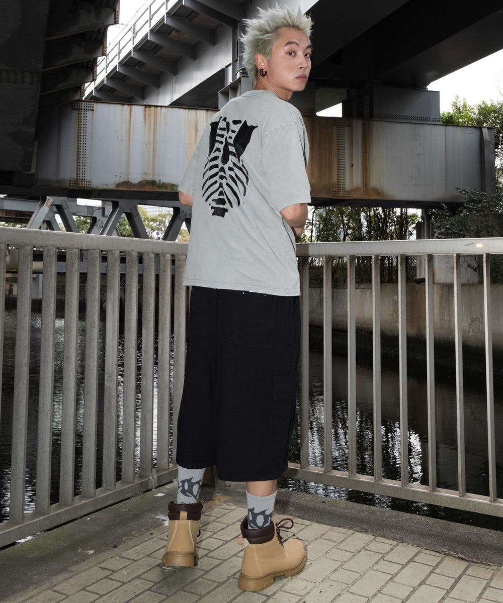 ブラック モデル：178cm L着用